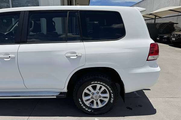 2009 Toyota Landcruiser GXL VDJ200R
