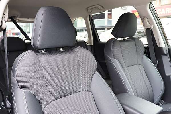 2024 Subaru Forester 2.5i S5