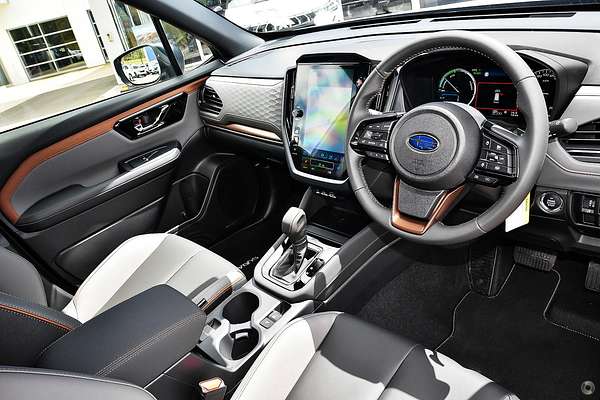 2025 Subaru Forester Hybrid Sport S6