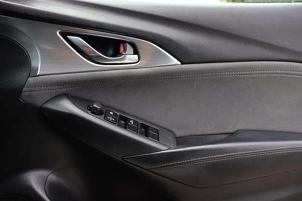 2020 Mazda CX-3 Akari DK