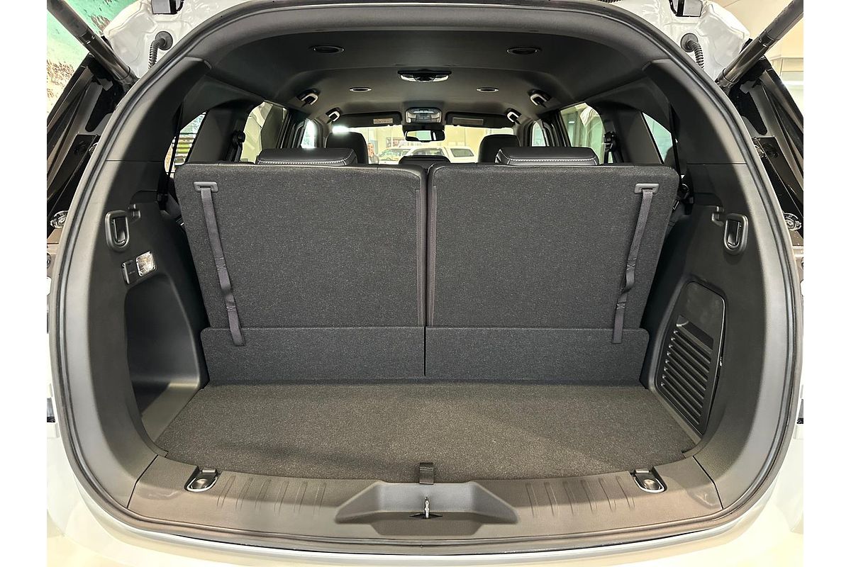 2025 Isuzu MU-X LS-T