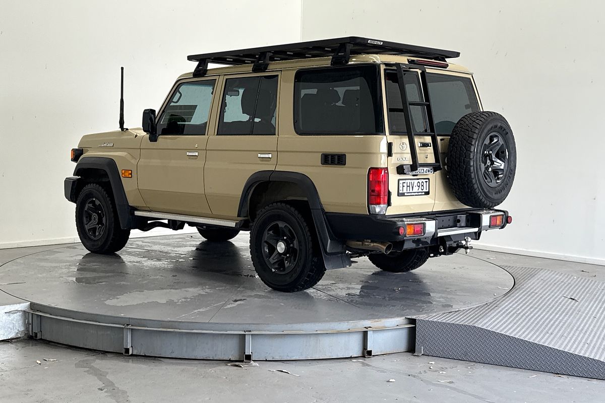 2024 Toyota Landcruiser GXL VDJL76R