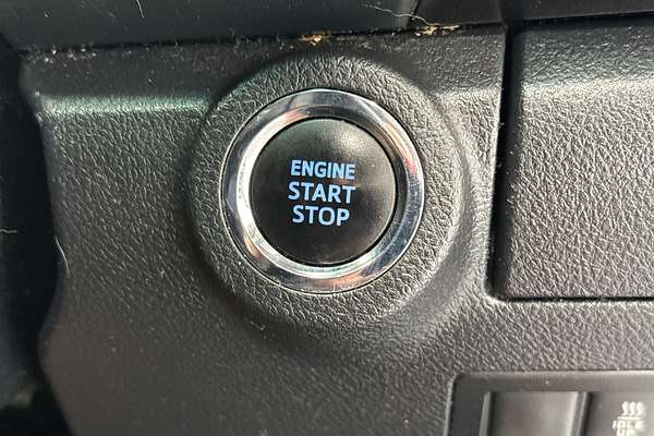 2019 Toyota Hilux ROGUE (4x4) GUN126R MY19 4X4