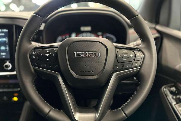 2025 Isuzu MU-X X-TERRAIN