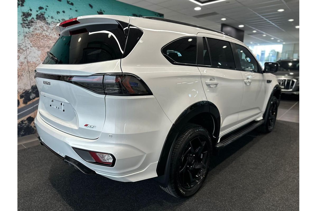 2025 Isuzu MU-X X-TERRAIN