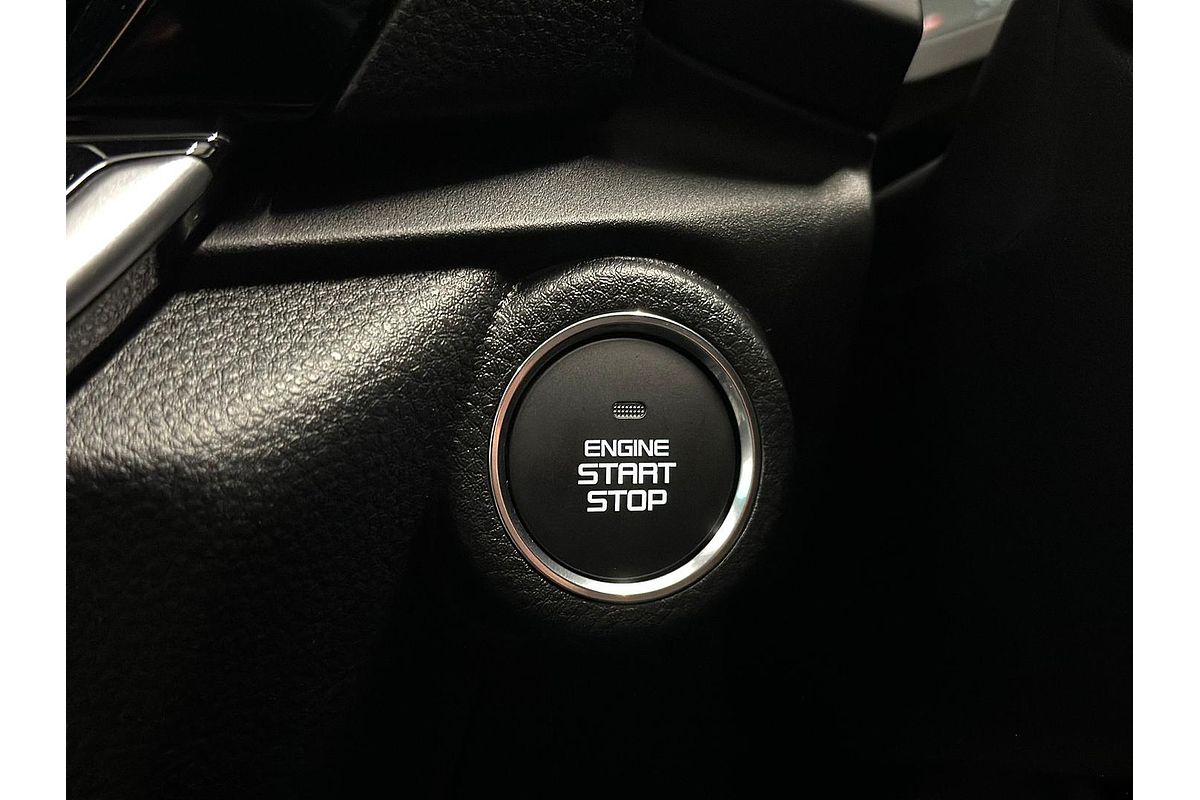 2025 Isuzu MU-X X-TERRAIN