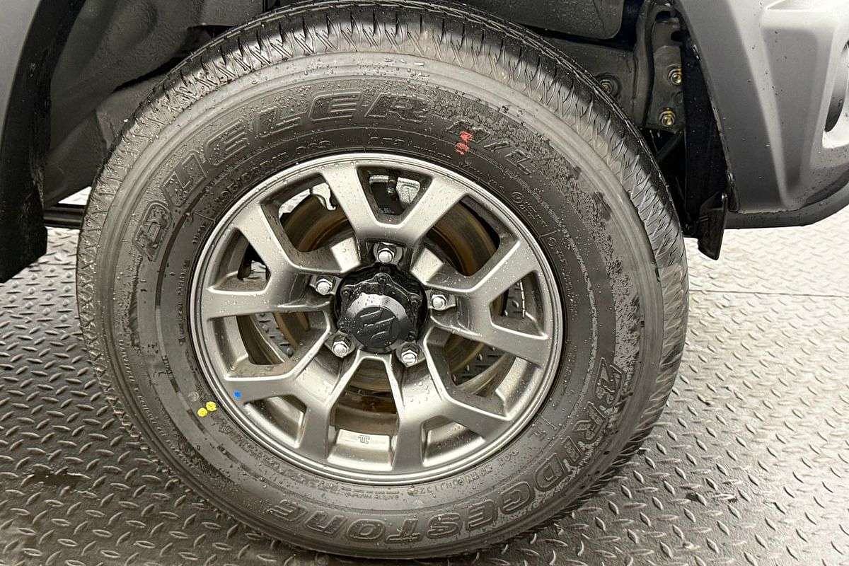 2025 Suzuki 6N415WL1A20