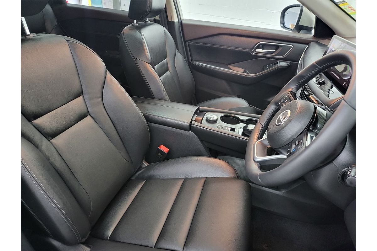 2025 Nissan X-TRAIL Ti e-POWER T33