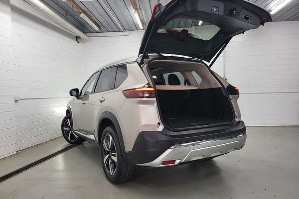 2025 Nissan X-TRAIL Ti e-POWER T33