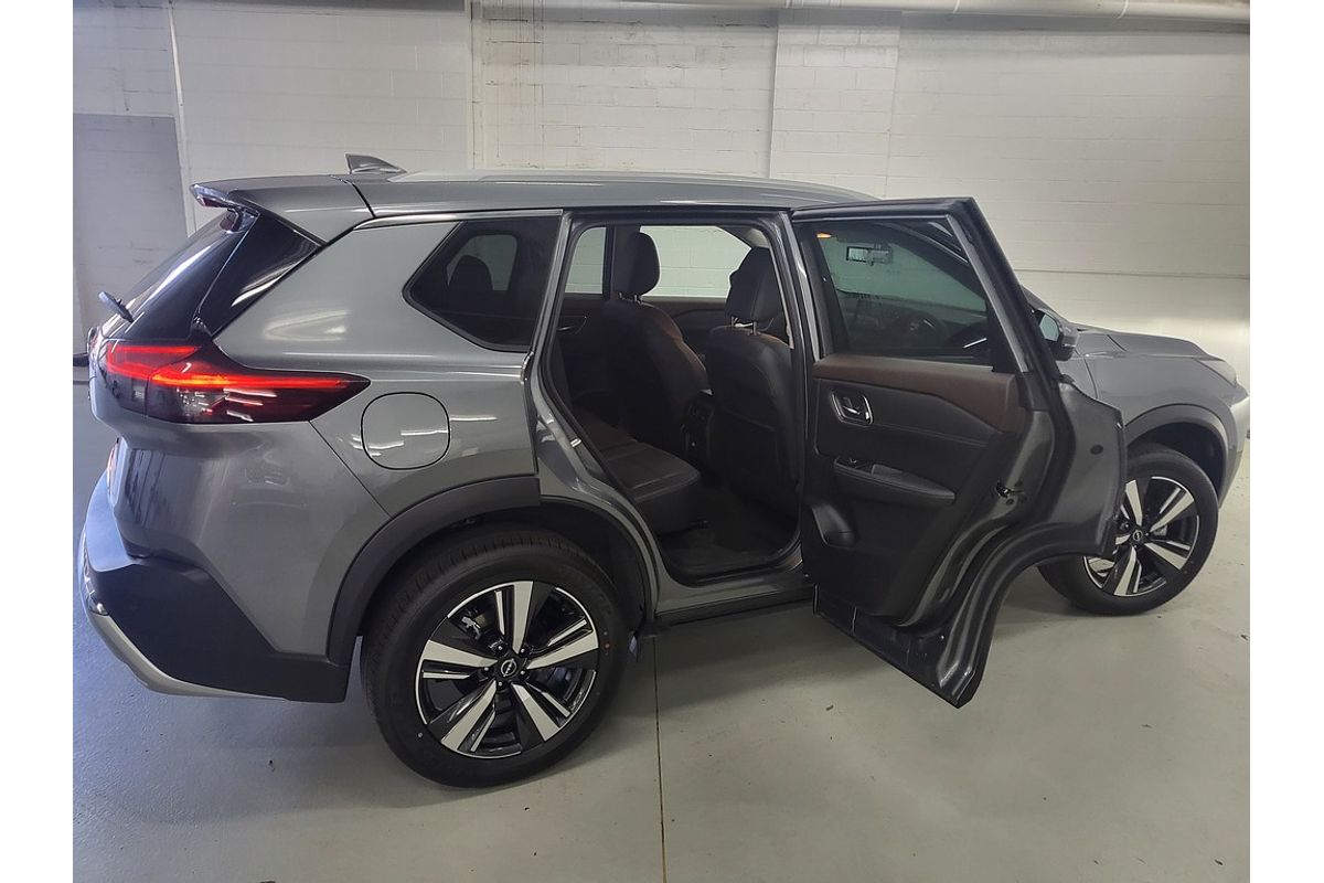 2025 Nissan X-TRAIL Ti T33