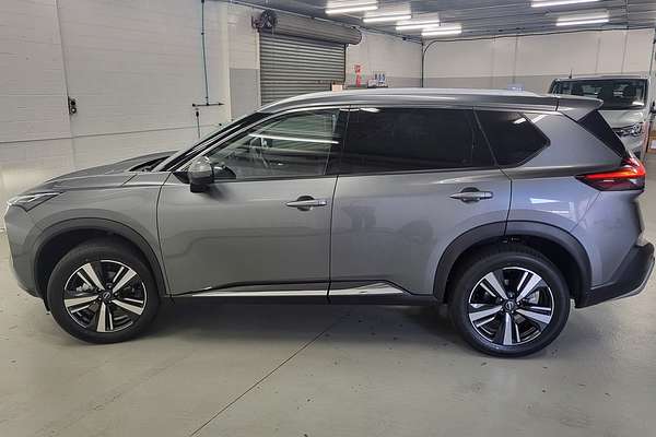 2025 Nissan X-TRAIL Ti T33