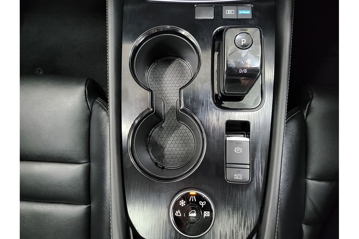 2025 Nissan X-TRAIL Ti e-POWER T33