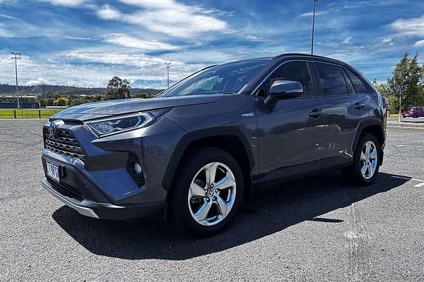 2020 Toyota RAV4 GXL AXAH54R