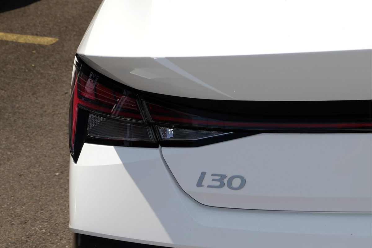 2023 Hyundai i30 Premium CN7.V2
