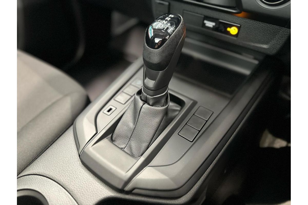 2025 Isuzu D-MAX SX High Ride Rear Wheel Drive