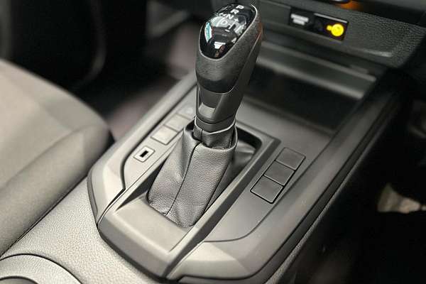 2025 Isuzu D-MAX SX High Ride Rear Wheel Drive