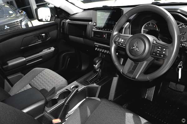 2025 Mitsubishi Triton GLX MV Rear Wheel Drive