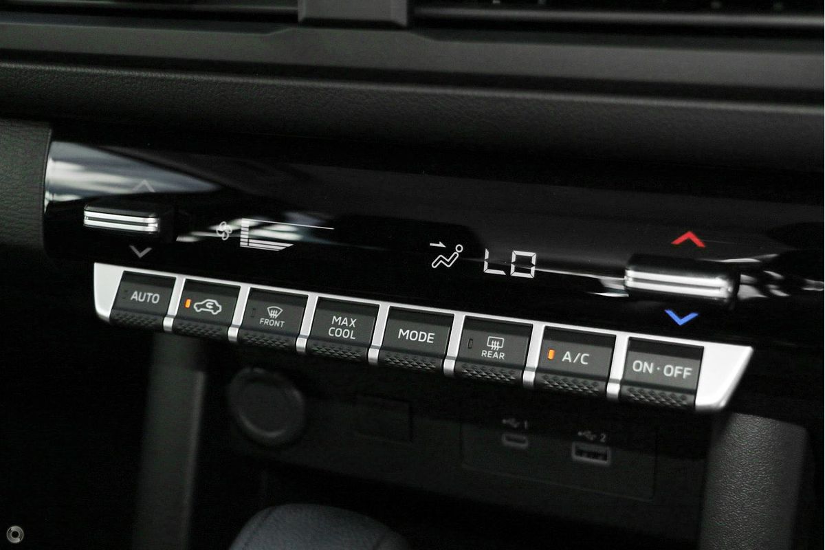 2025 Mitsubishi Triton GLX MV Rear Wheel Drive