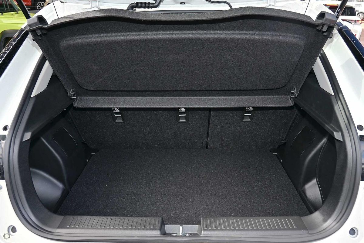 2025 Suzuki Fronx Hybrid KW