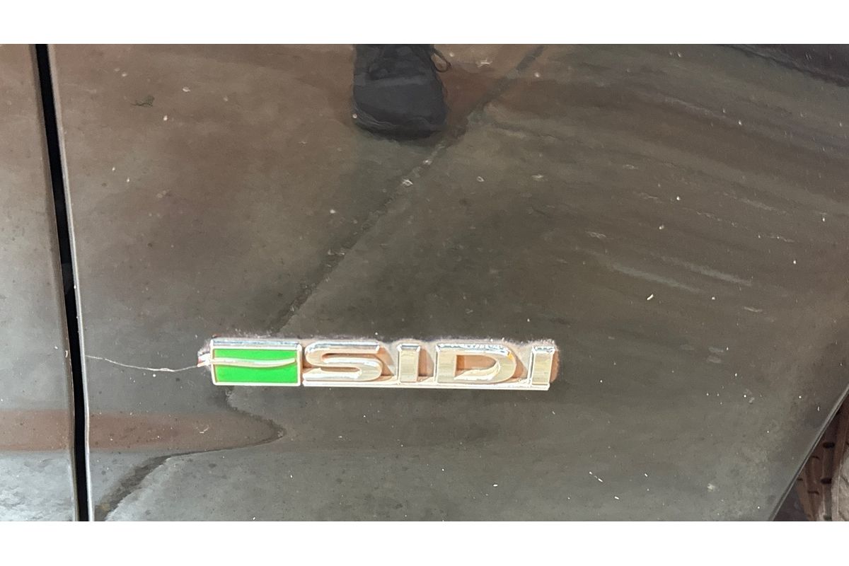 2010 Holden Commodore SV6 VE