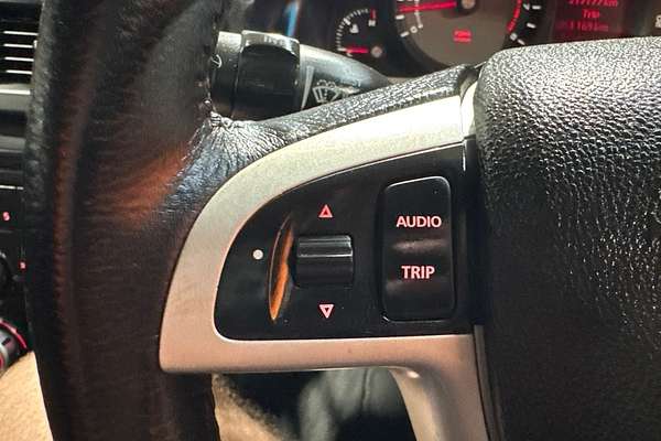 2010 Holden Commodore SV6 VE