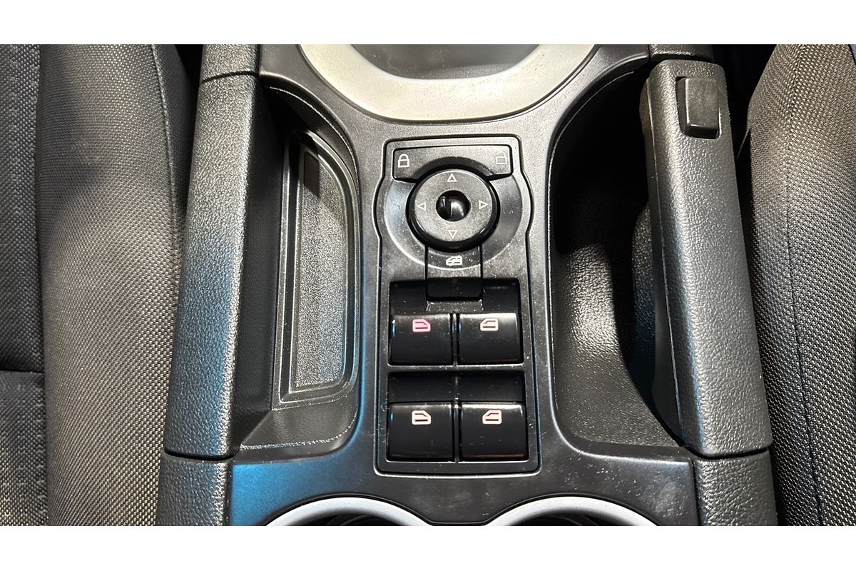 2010 Holden Commodore SV6 VE