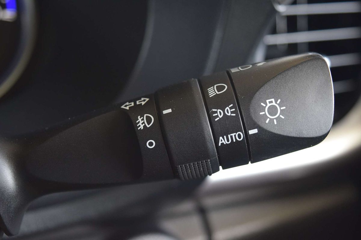 2020 Toyota Hilux SR5 GUN126R 4X4