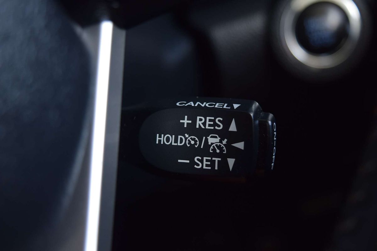 2020 Toyota Hilux SR5 GUN126R 4X4