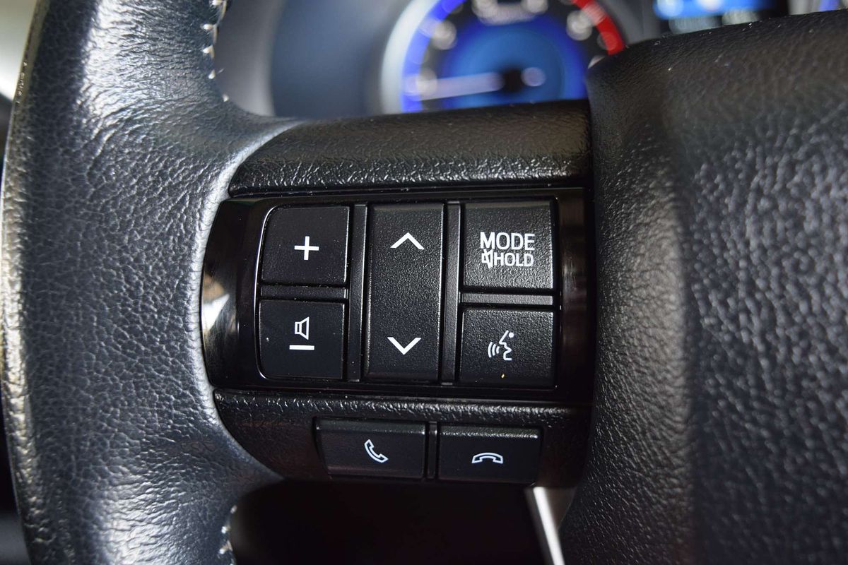 2020 Toyota Hilux SR5 GUN126R 4X4