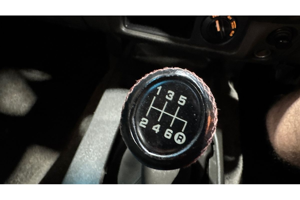 2010 Nissan Navara ST D40 4X4