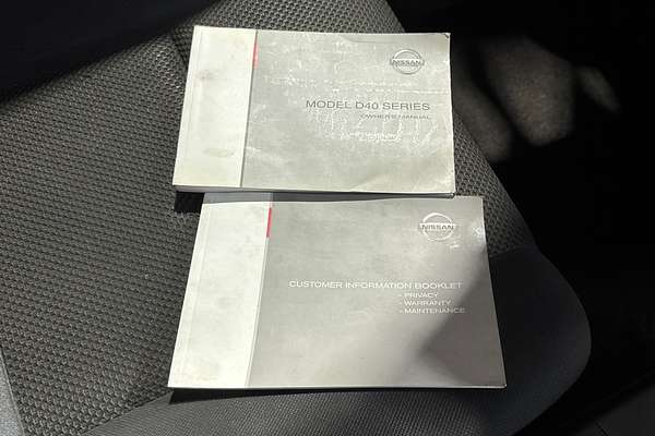 2010 Nissan Navara ST D40 4X4