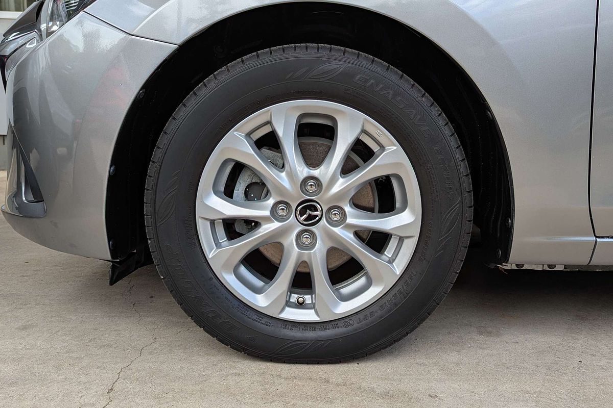 2017 Mazda 2 Maxx DL Series