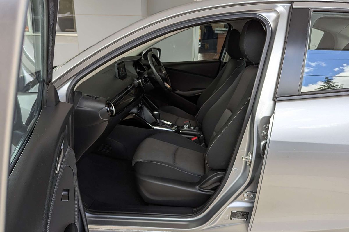 2017 Mazda 2 Maxx DL Series