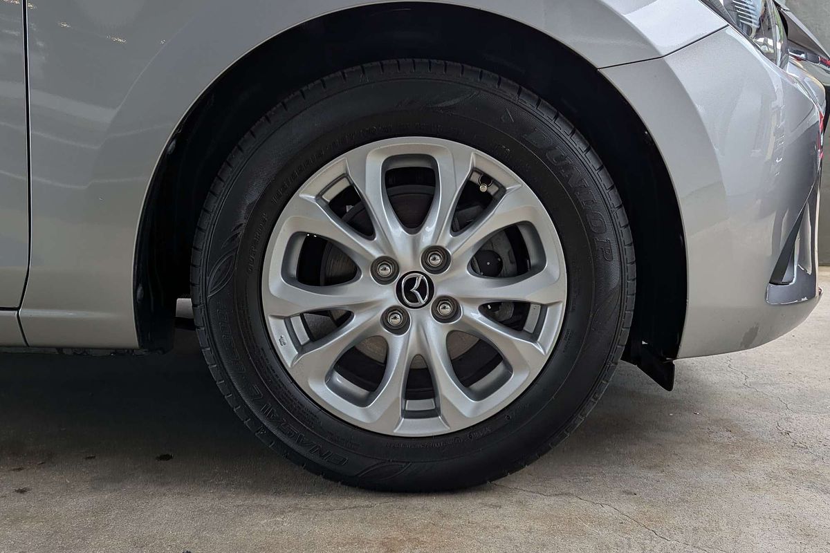 2017 Mazda 2 Maxx DL Series