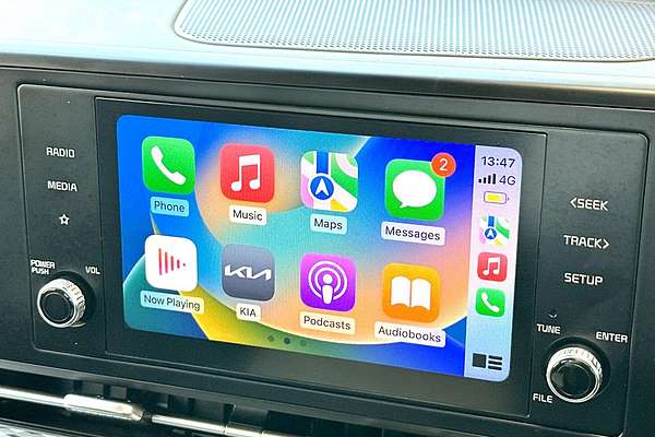 2023 Kia Carnival S KA4