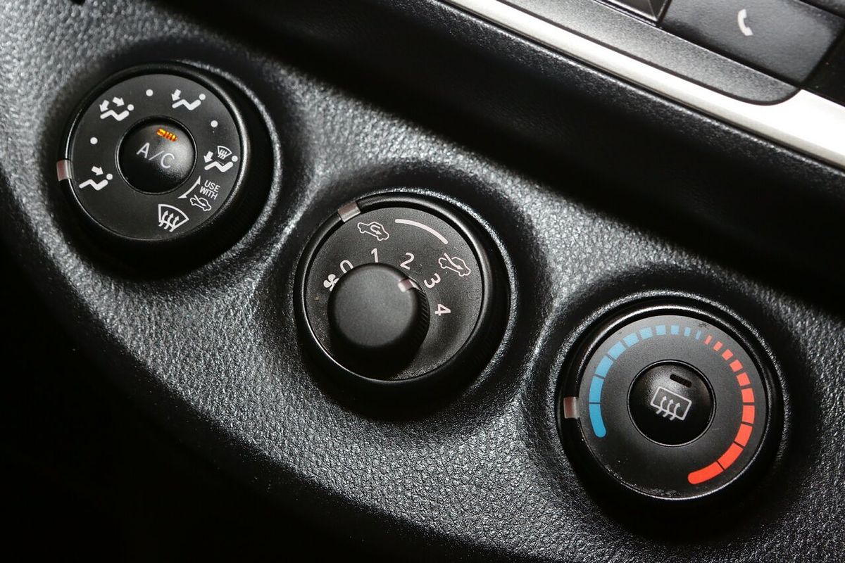 2015 Toyota Yaris Ascent NCP130R