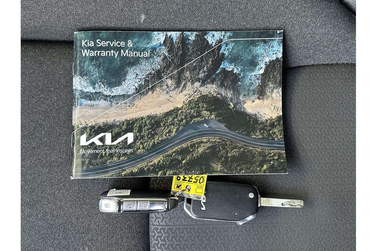 2023 Kia Carnival S KA4