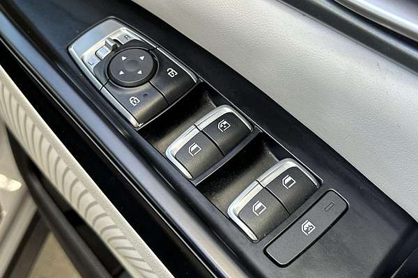 2023 Kia Carnival S KA4