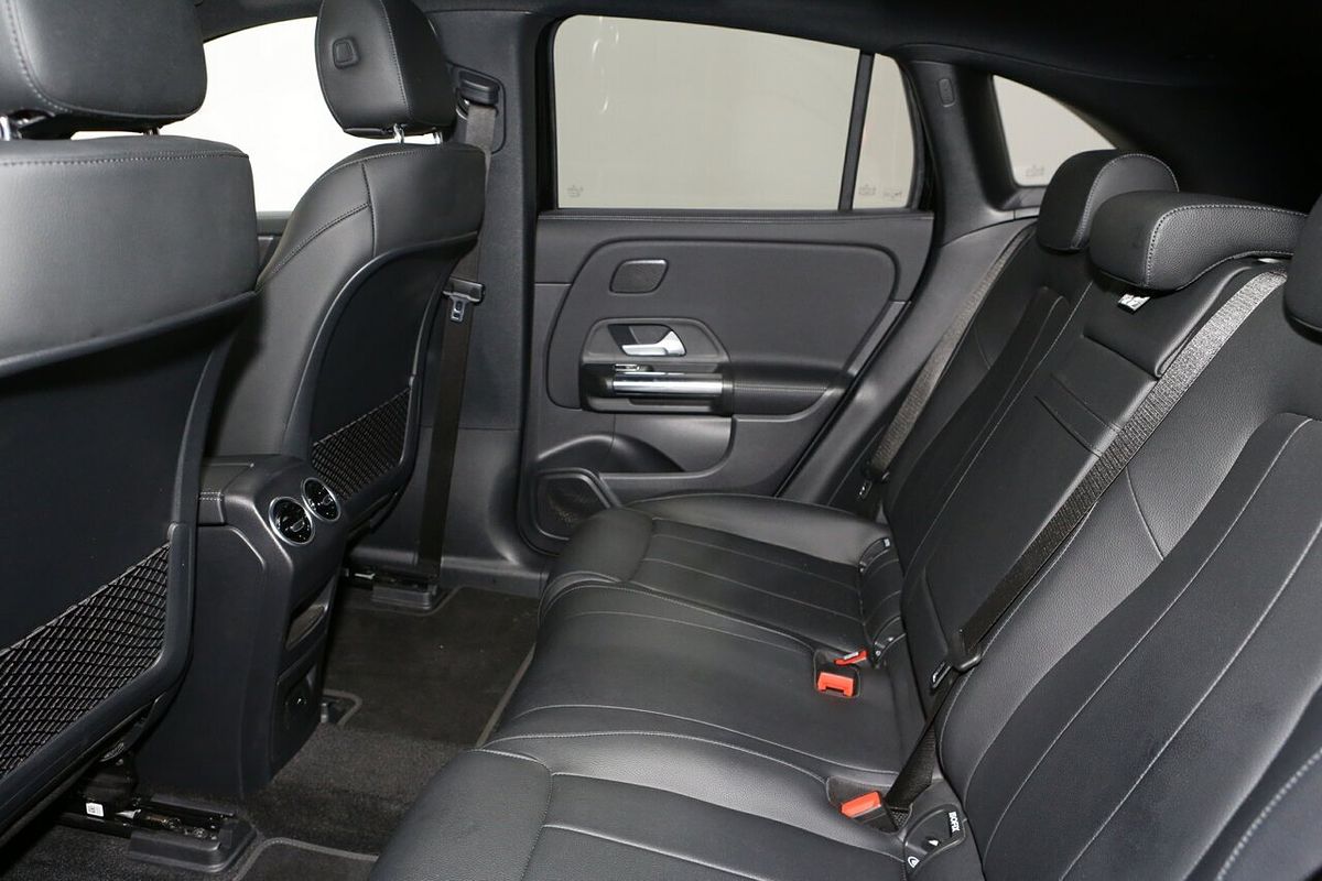 2021 Mercedes-Benz EQA EQA250 H243