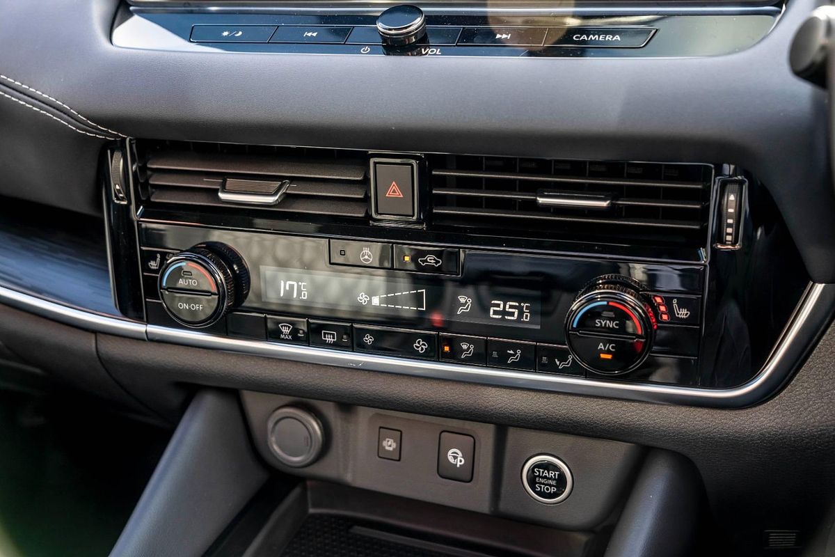 2023 Nissan QASHQAI Ti J12