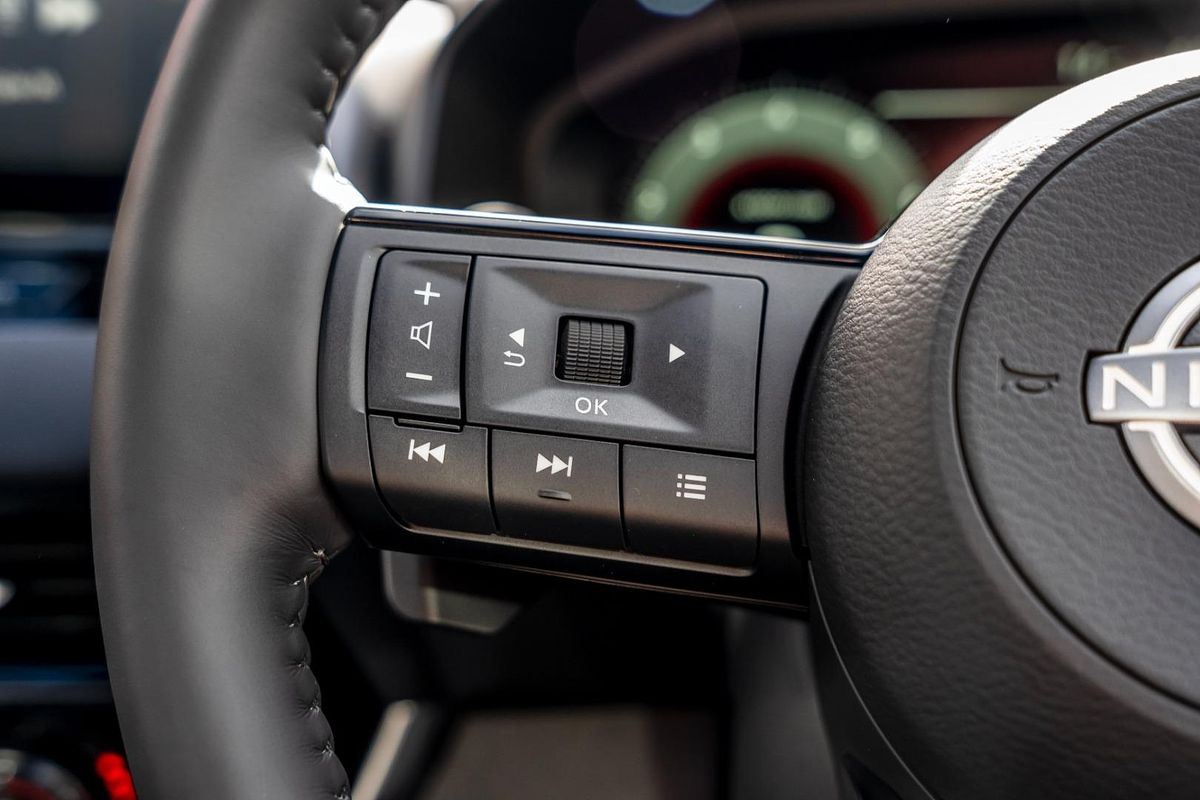 2023 Nissan QASHQAI Ti J12