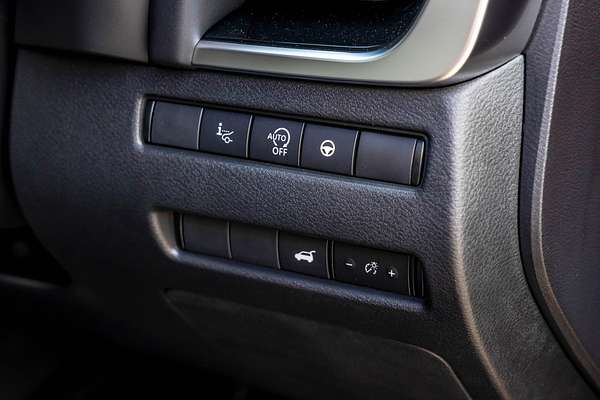 2023 Nissan QASHQAI Ti J12