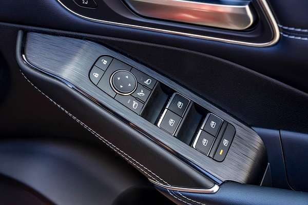 2023 Nissan QASHQAI Ti J12