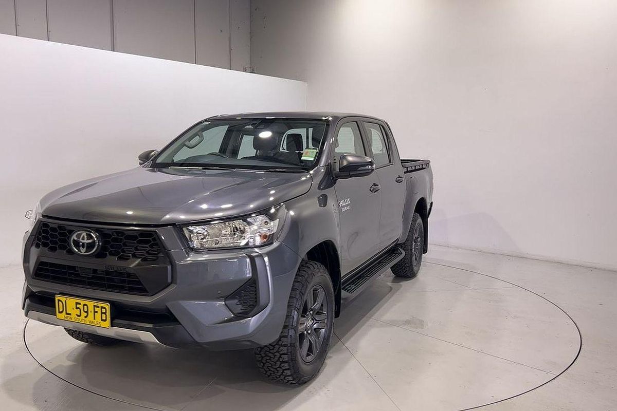 2024 Toyota Hilux SR GUN126R 4X4
