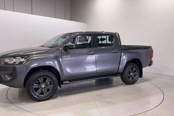 2024 Toyota Hilux SR GUN126R 4X4