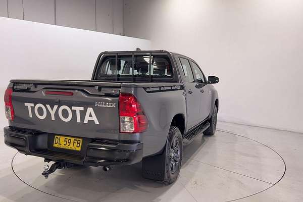 2024 Toyota Hilux SR GUN126R 4X4