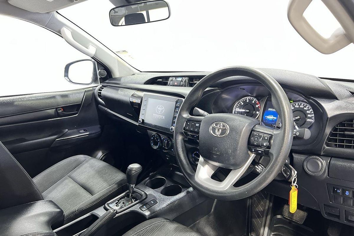 2024 Toyota Hilux SR GUN126R 4X4