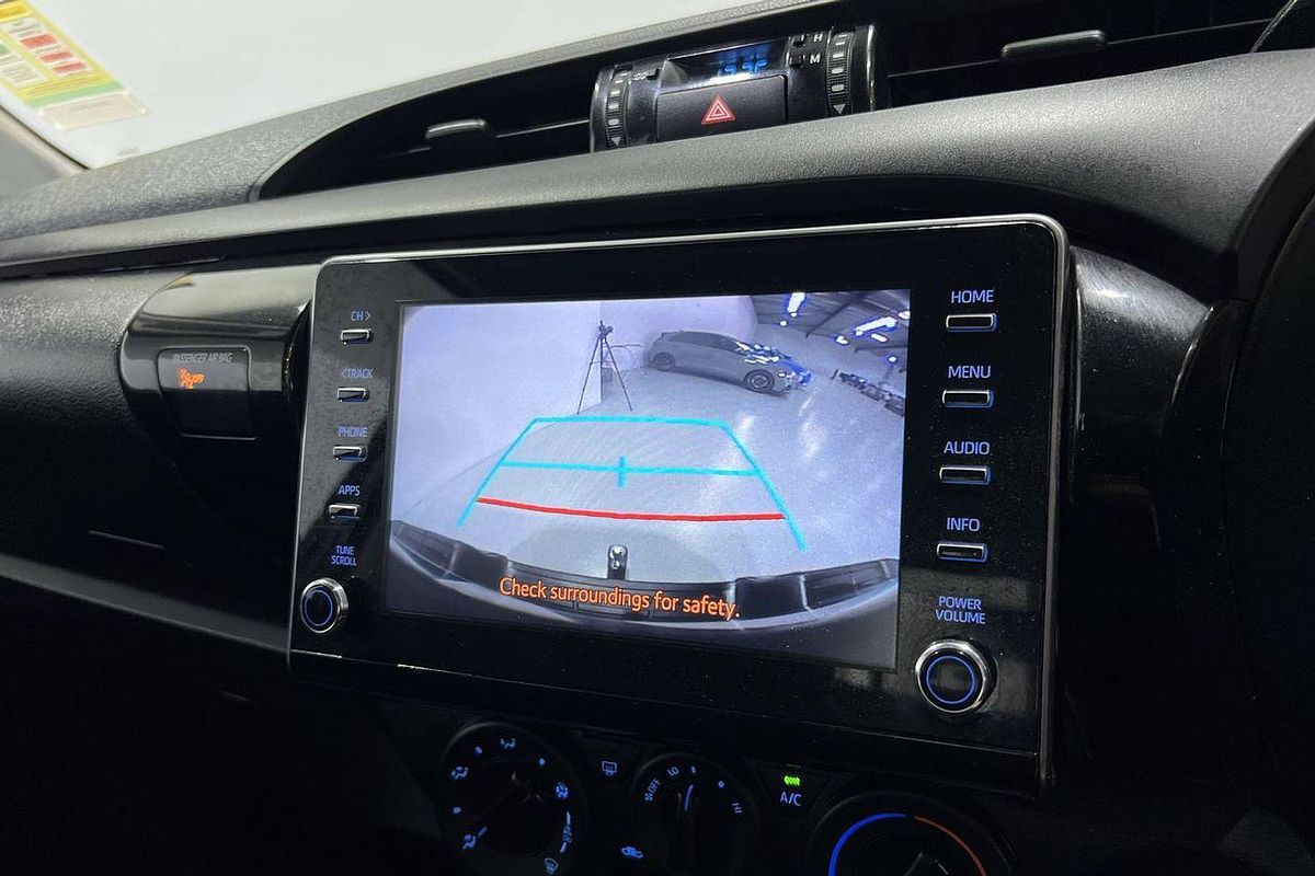 2024 Toyota Hilux SR GUN126R 4X4