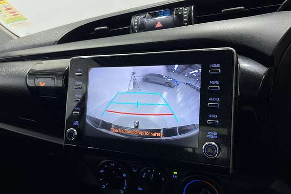 2024 Toyota Hilux SR GUN126R 4X4