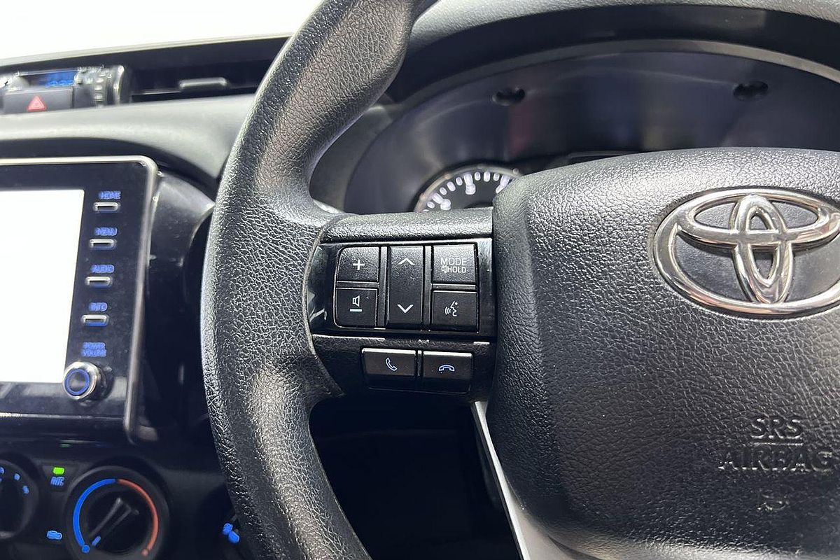 2024 Toyota Hilux SR GUN126R 4X4